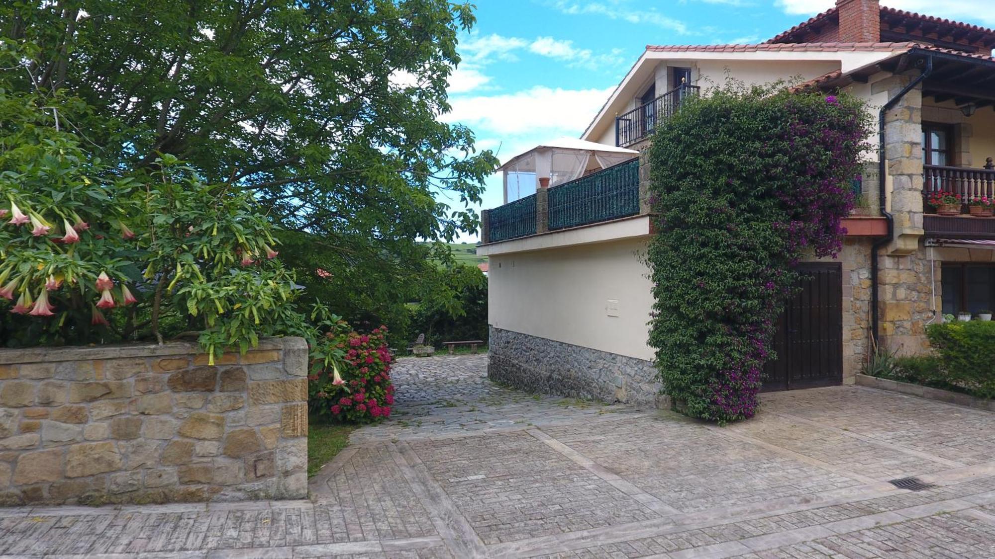 אורניה La Chimenea Cantabra מראה חיצוני תמונה